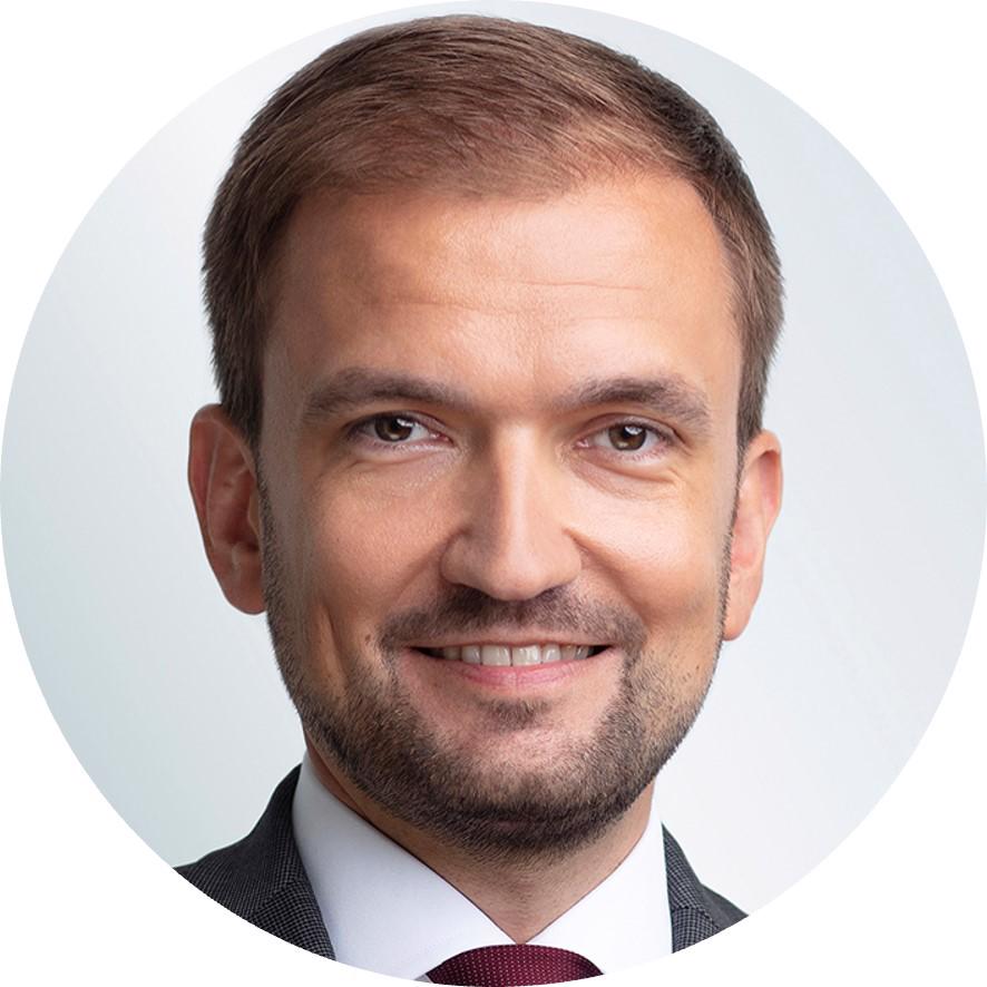 Portrait - Christoph Schmidt rund.jpg